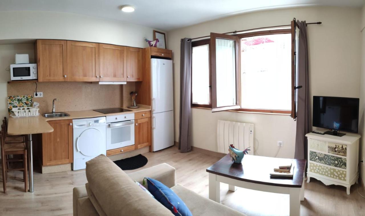 Apartamento El Nial De Потес Екстер'єр фото