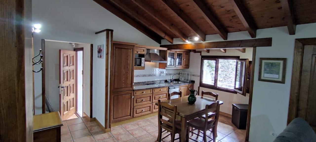 Apartamento El Nial De Потес Екстер'єр фото