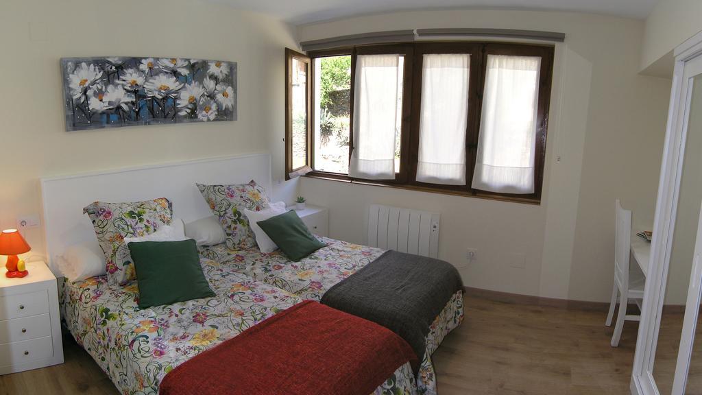 Apartamento El Nial De Потес Екстер'єр фото